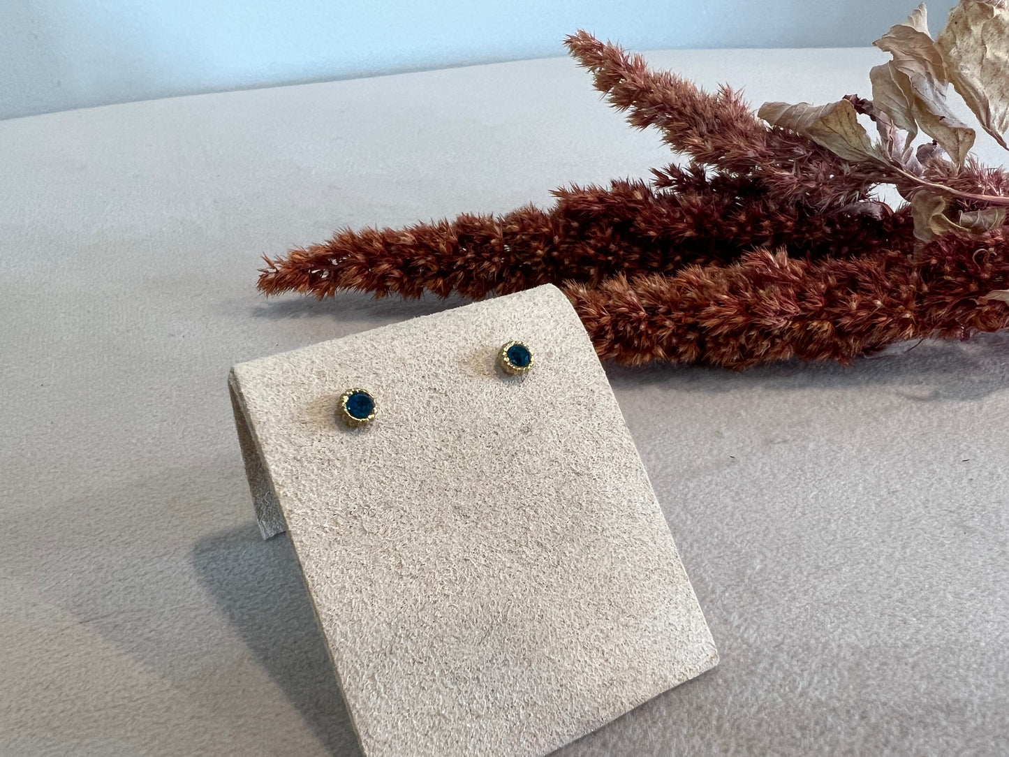 Boucle d’oreille JULIA dorée - strass