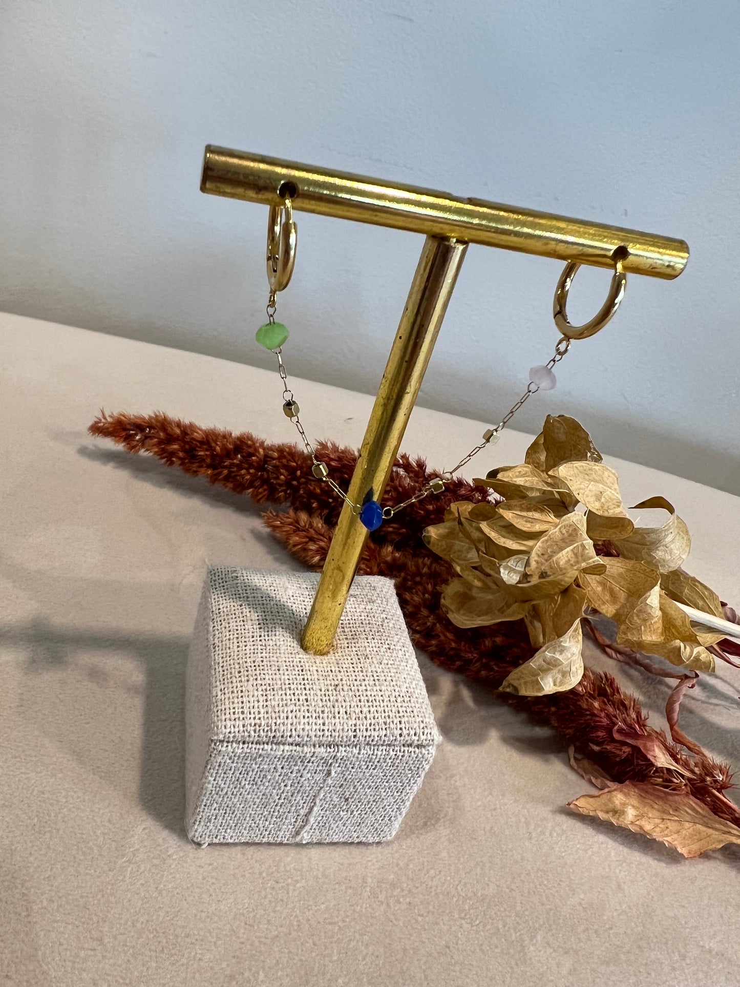 Boucle 2 trous JASMINE à pierres naturelles