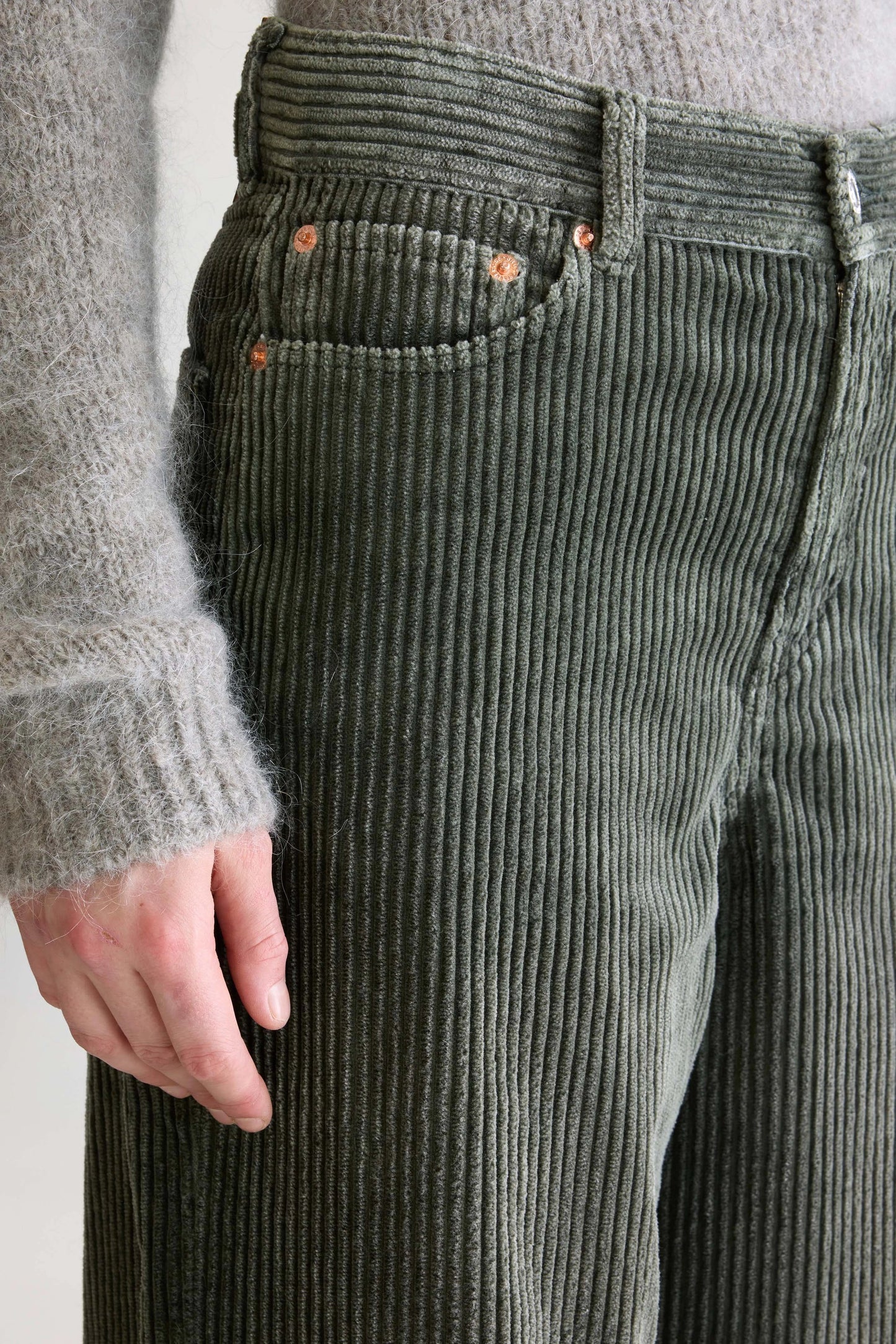 Pantalon PARTHE velours sage